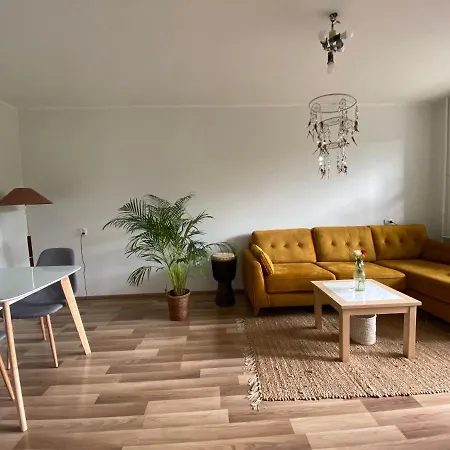 Kesklinna Lahistel Korter تالين